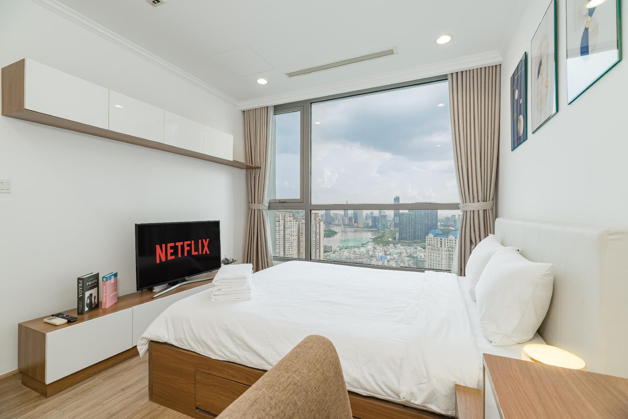 1-Bedroom Apartment - Study Room Included
