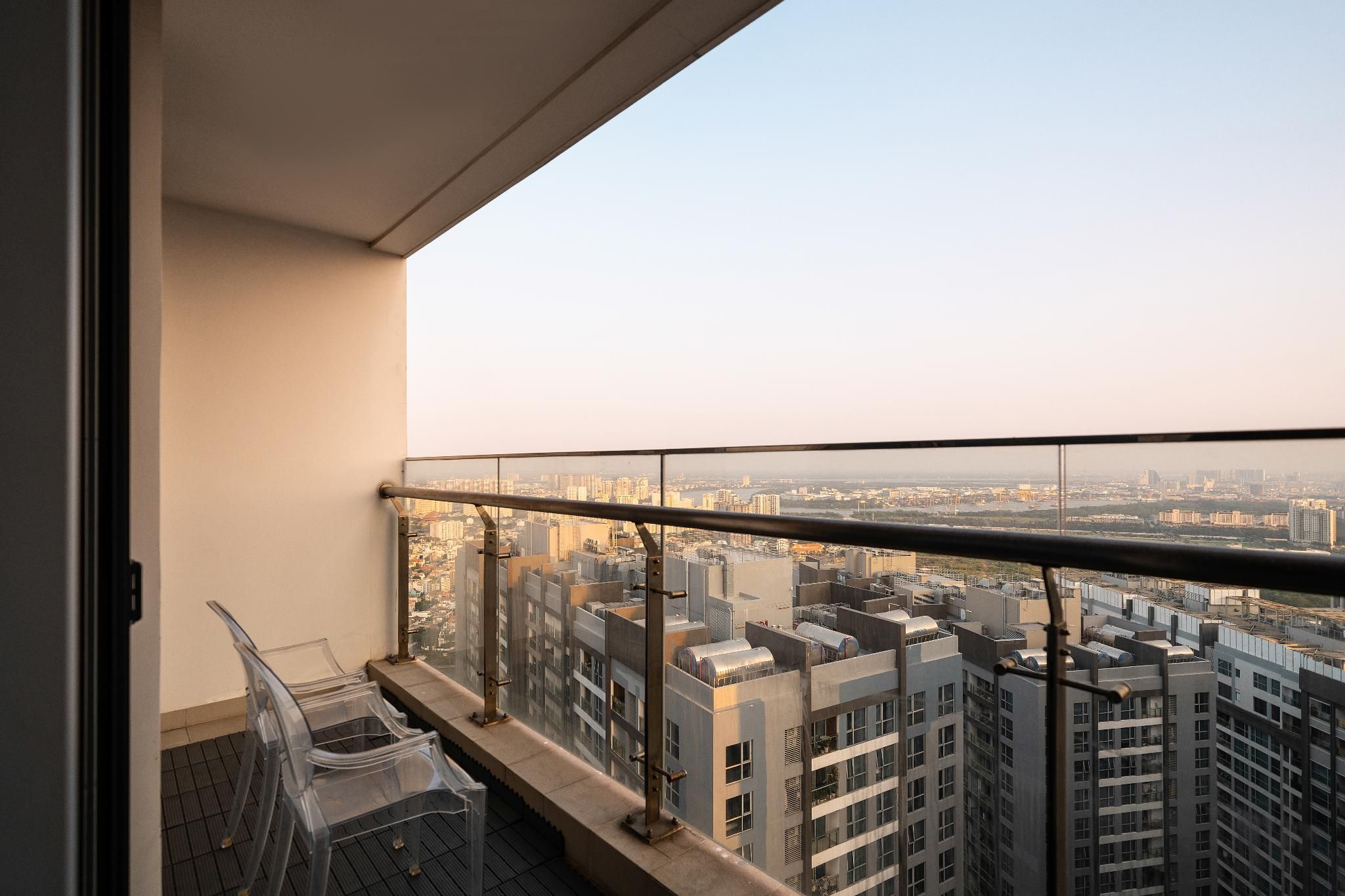 Luxent Suite