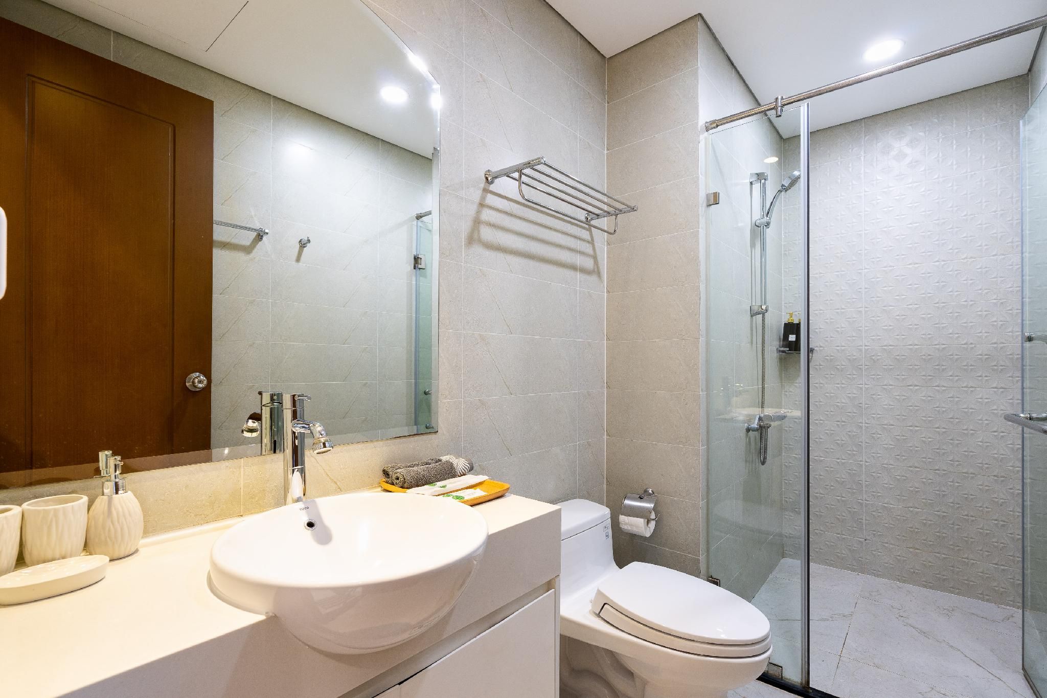 1-Bedroom Apartment 1 with Balcony