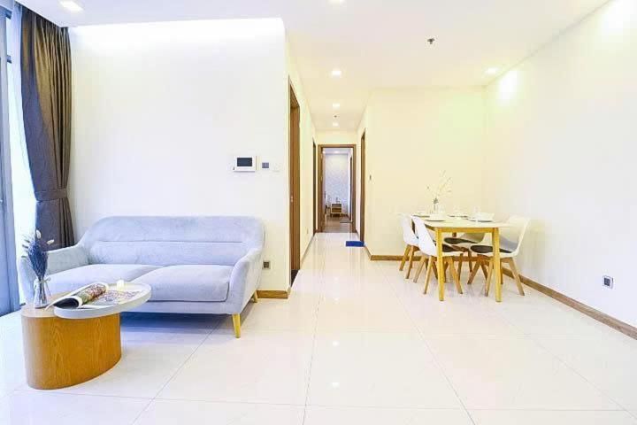 Raddison Luxury Apart-Landmark 81 Area &Great Park Four-Bedroom Apartment 3