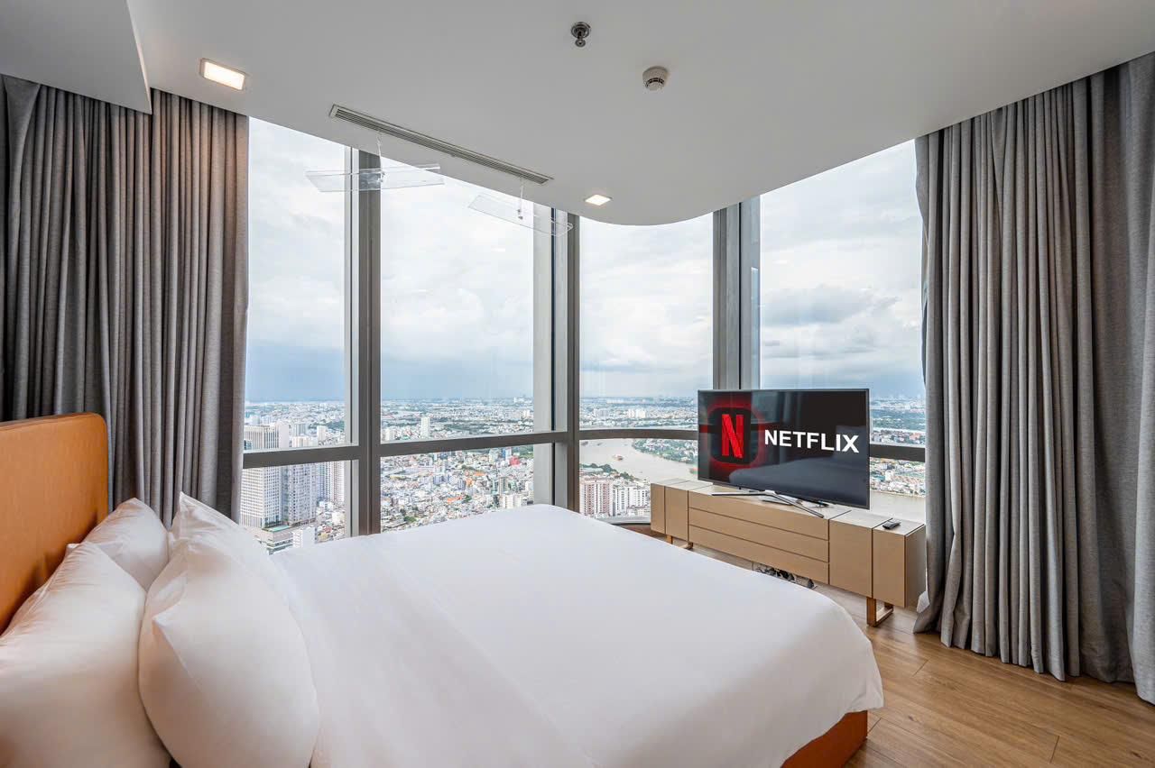 Luxury 2-Bedroom Apartment