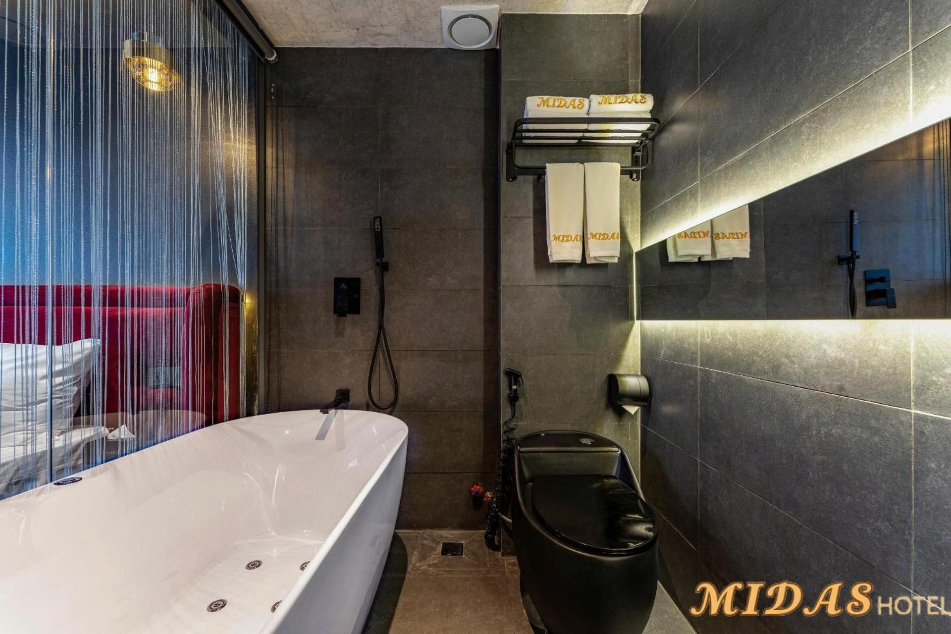 Jacuzzi Room