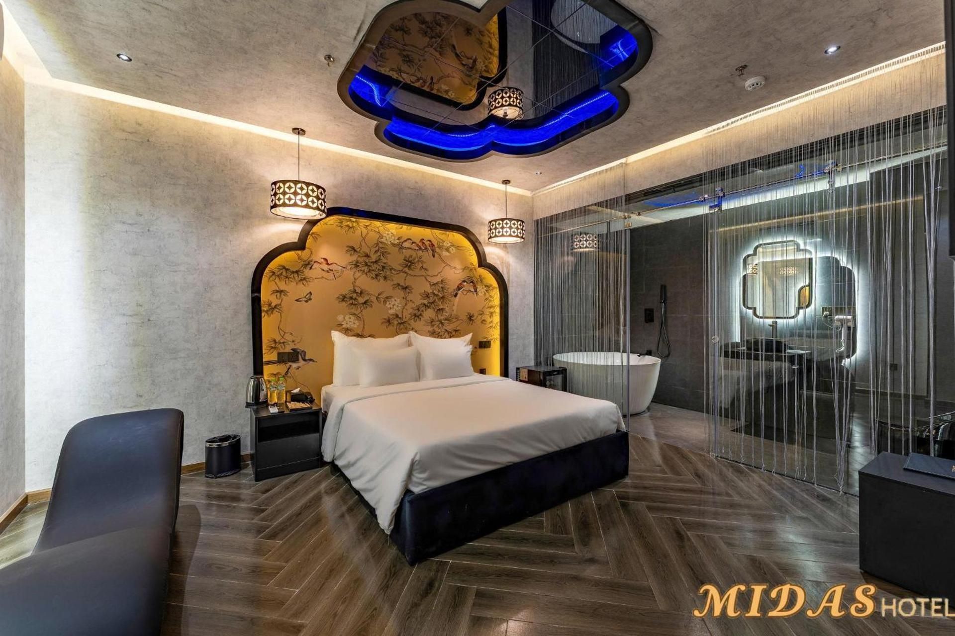 Jacuzzi Room
