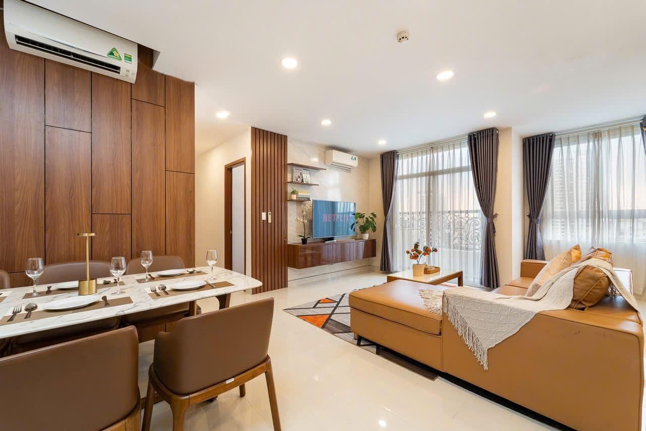 3 Bedroom Apartment, City view