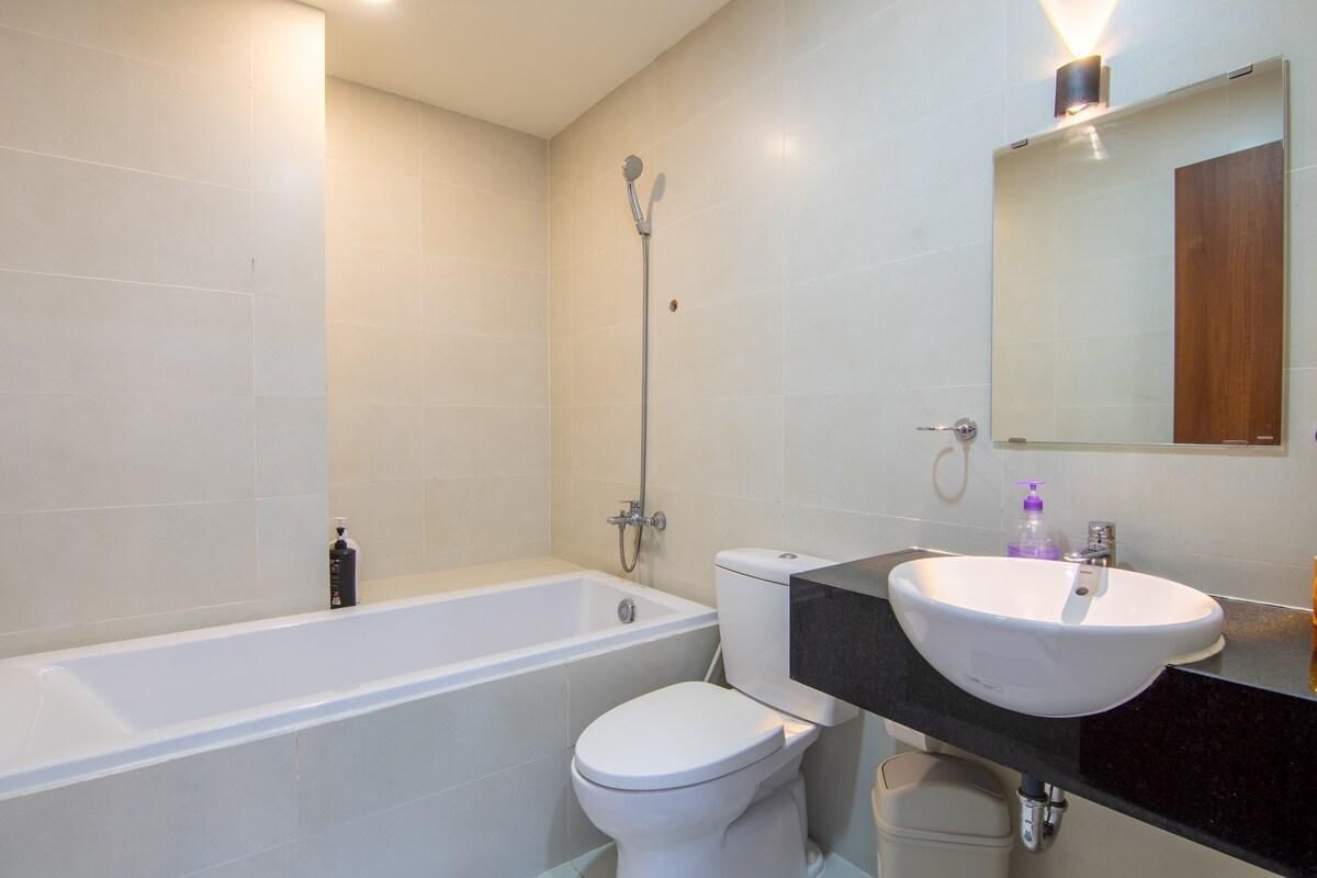 4 Bedroom Apartment