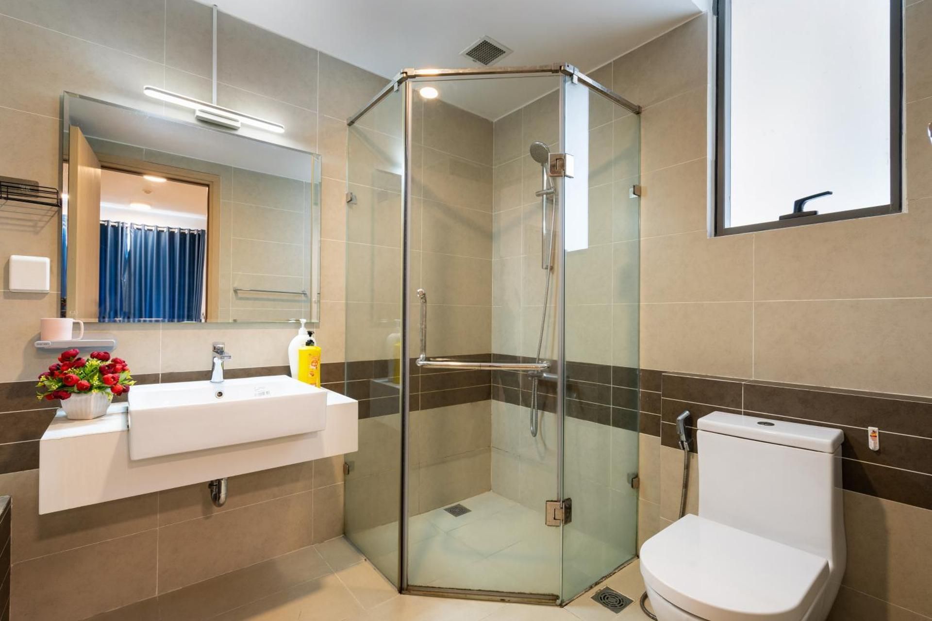 Goby home in Rivergate Luxury Apartment  Three-Bedroom Apartment 3