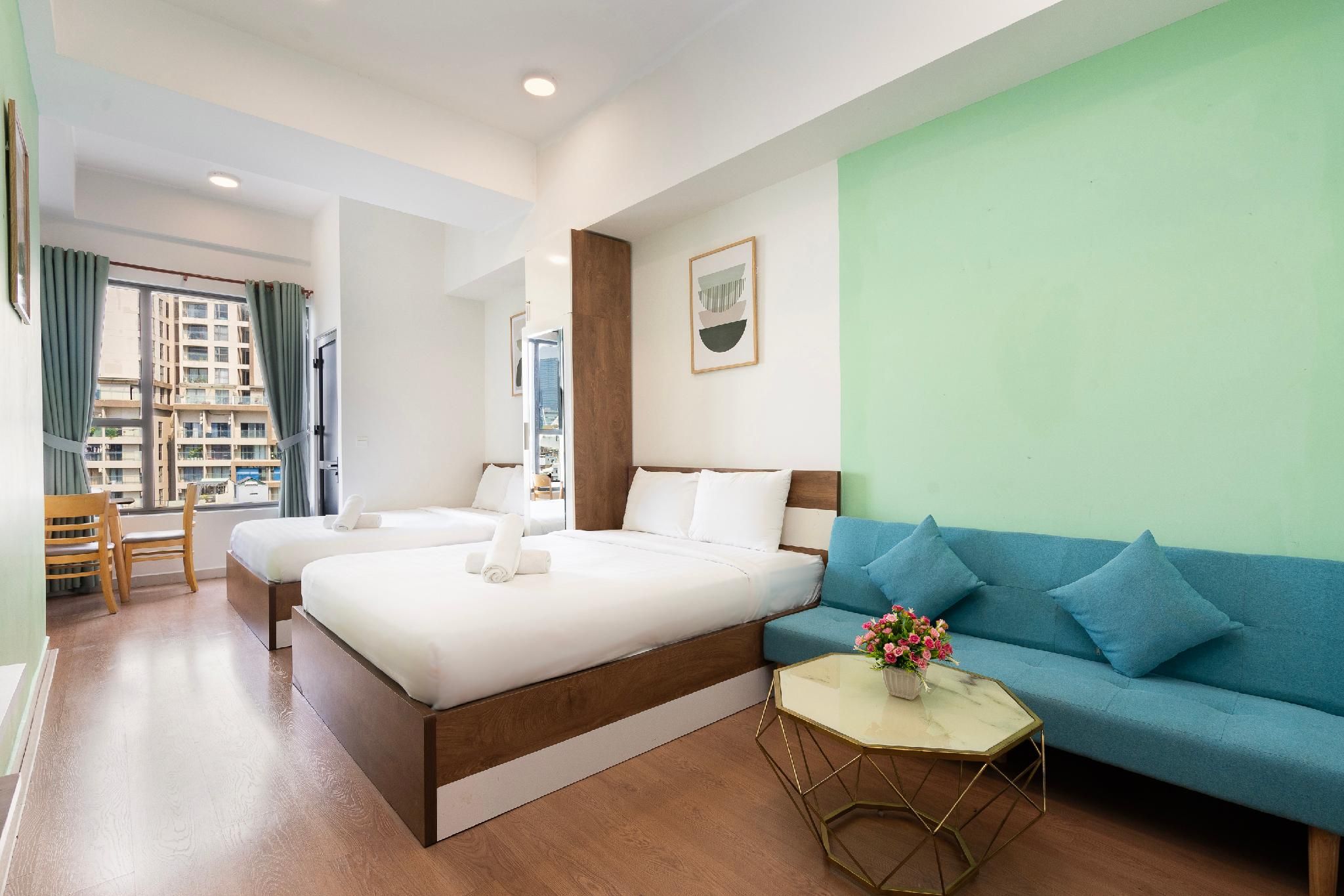 Deluxe Apartment