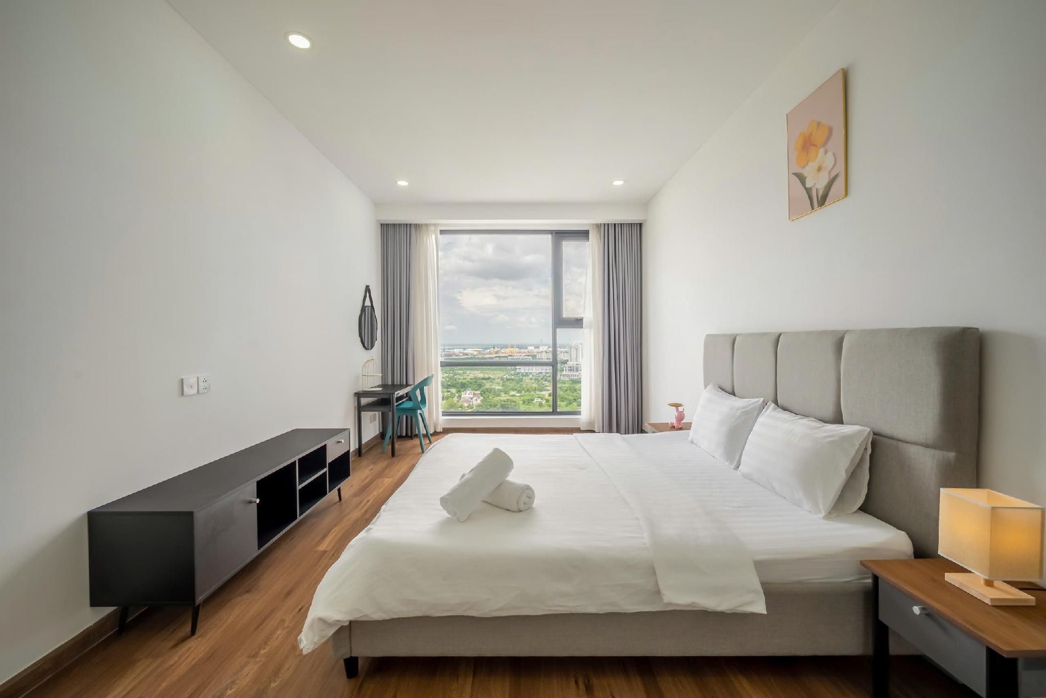 Deluxe 3-Bedroom Suite
