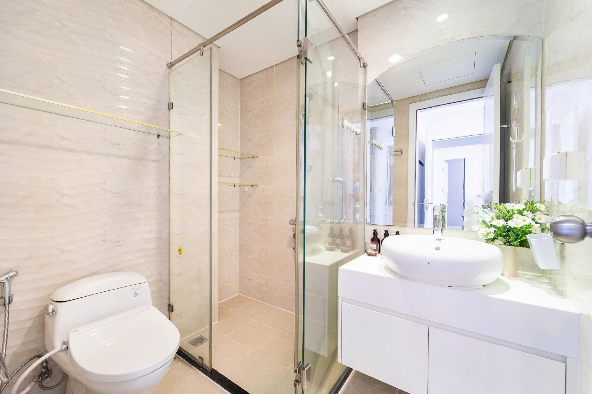 3 Bedroom Apartment, City view Self Entry