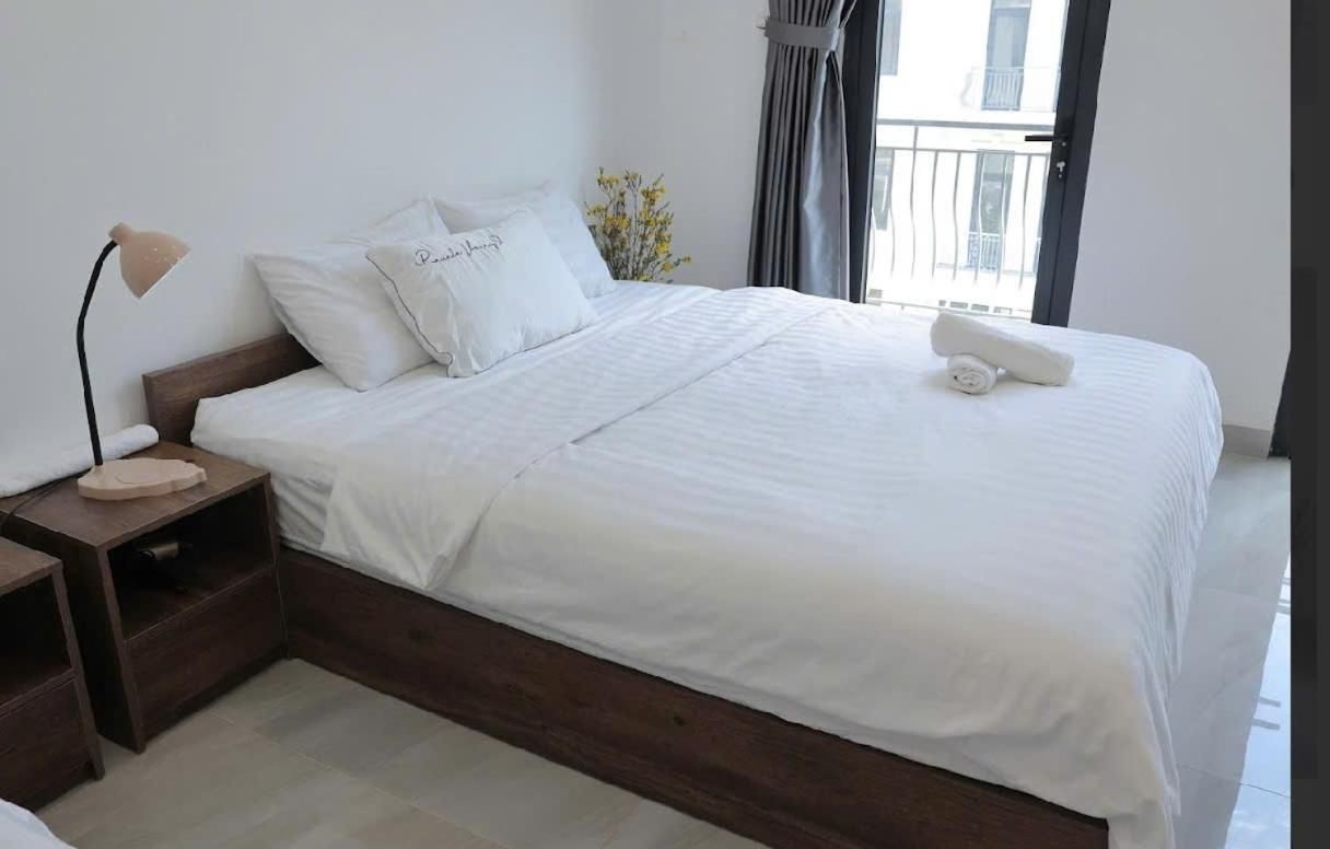 King Room with Balcony