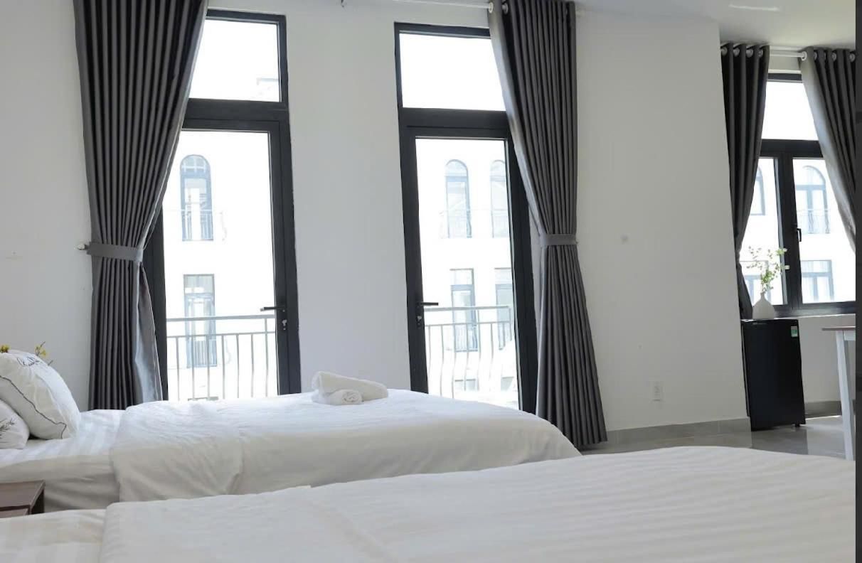 King Room with Balcony