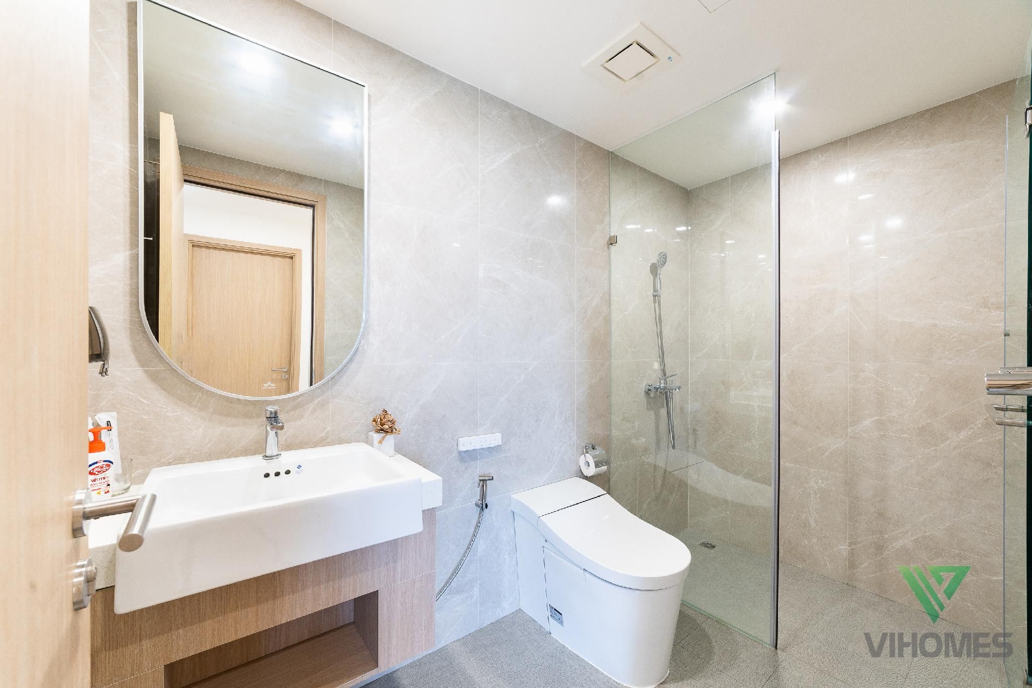 One Bedroom Apartment