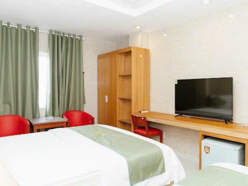 Triple Room