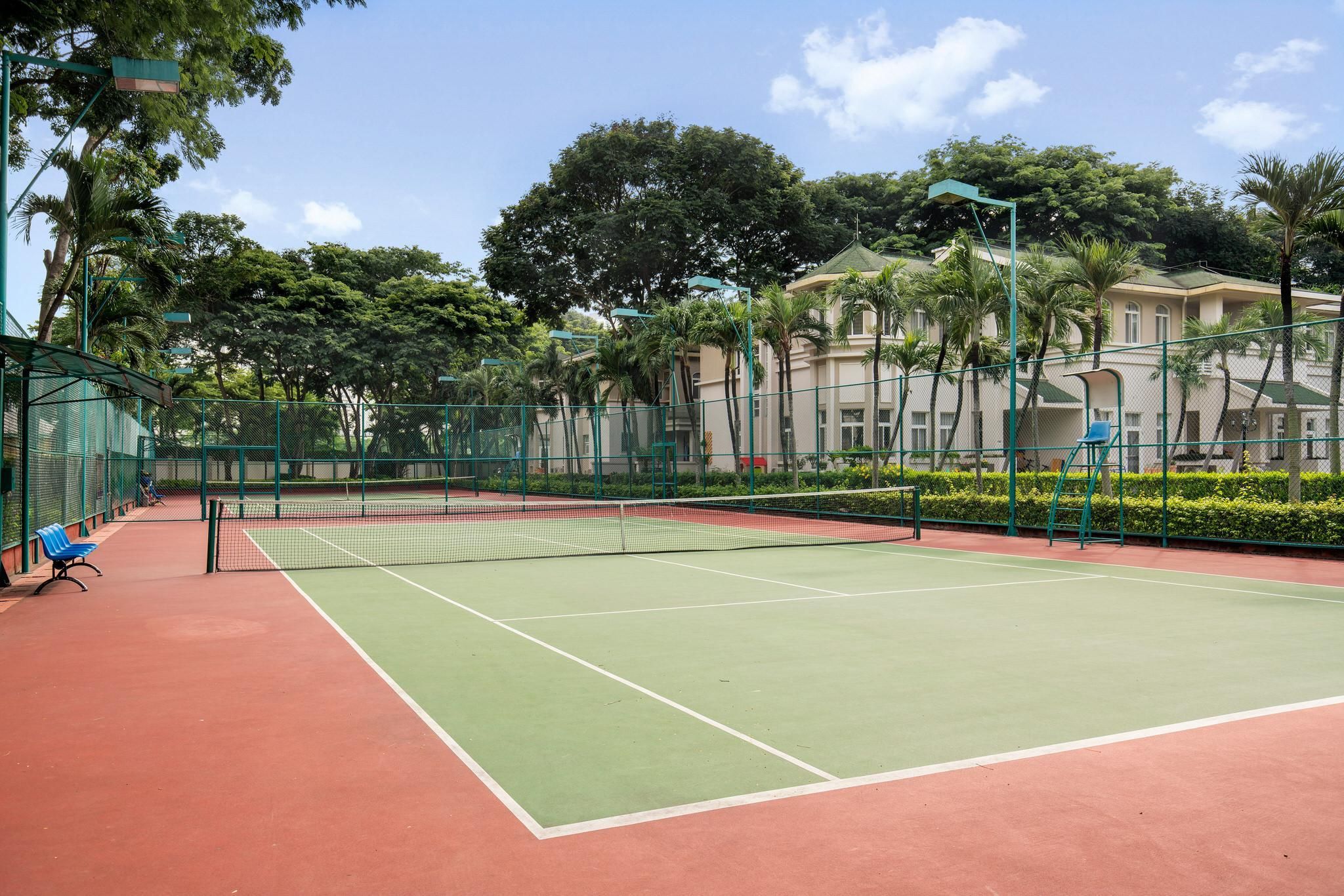tennis court