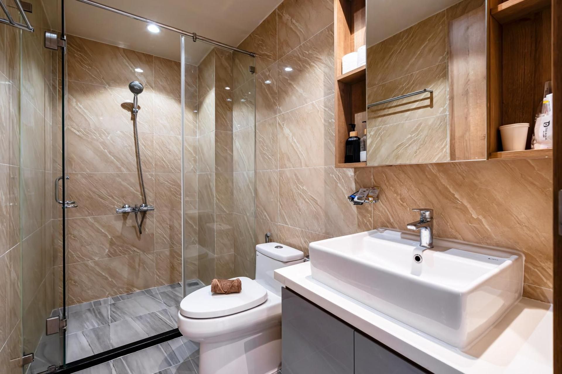 Suite with City View