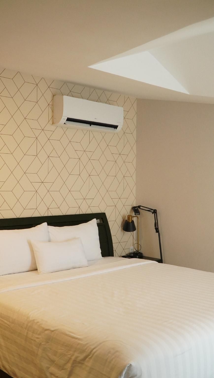 Standard - 1 Double Bed