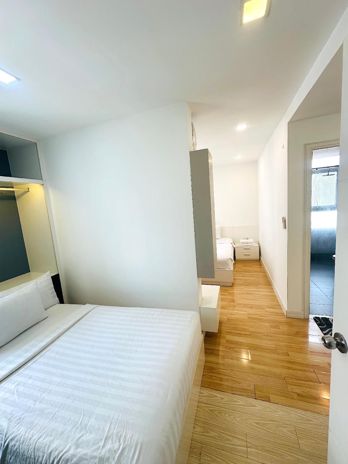 Three Bedroom Accessible Apartment 