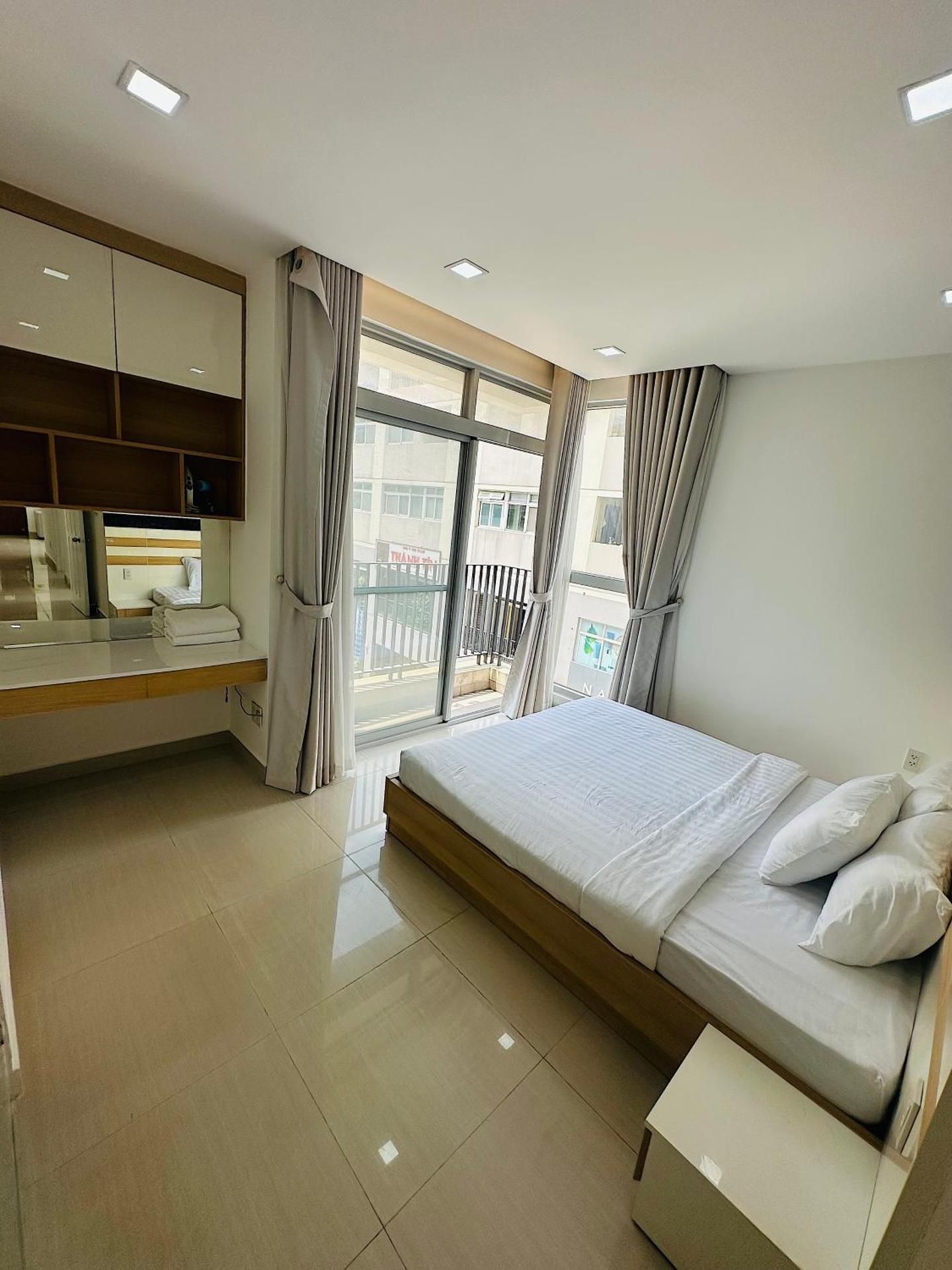Diamond Suite Star Hill Apartment Three-Bedroom Apartment with Balcony