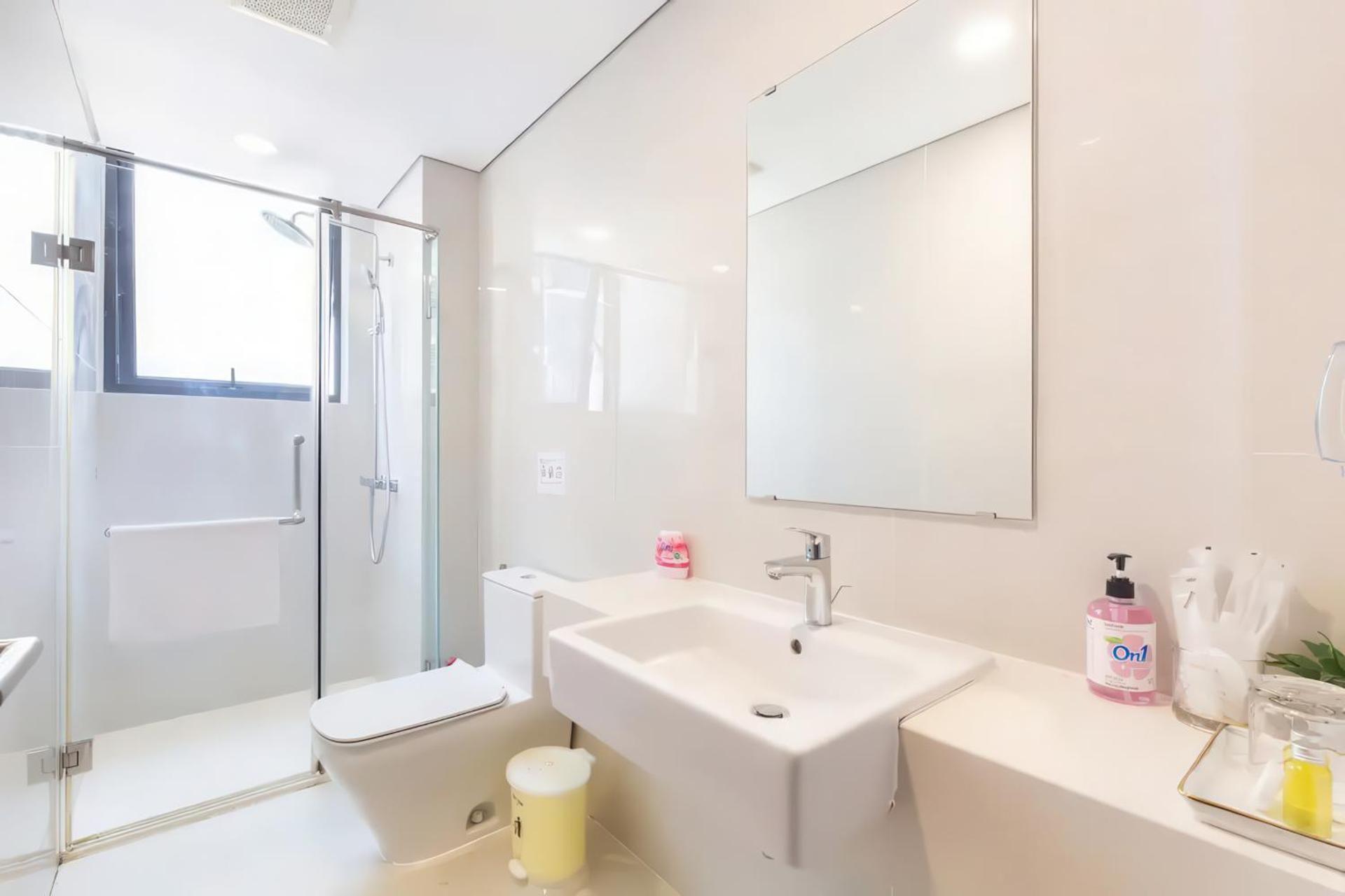 Three-Bedroom Deluxe Apartment