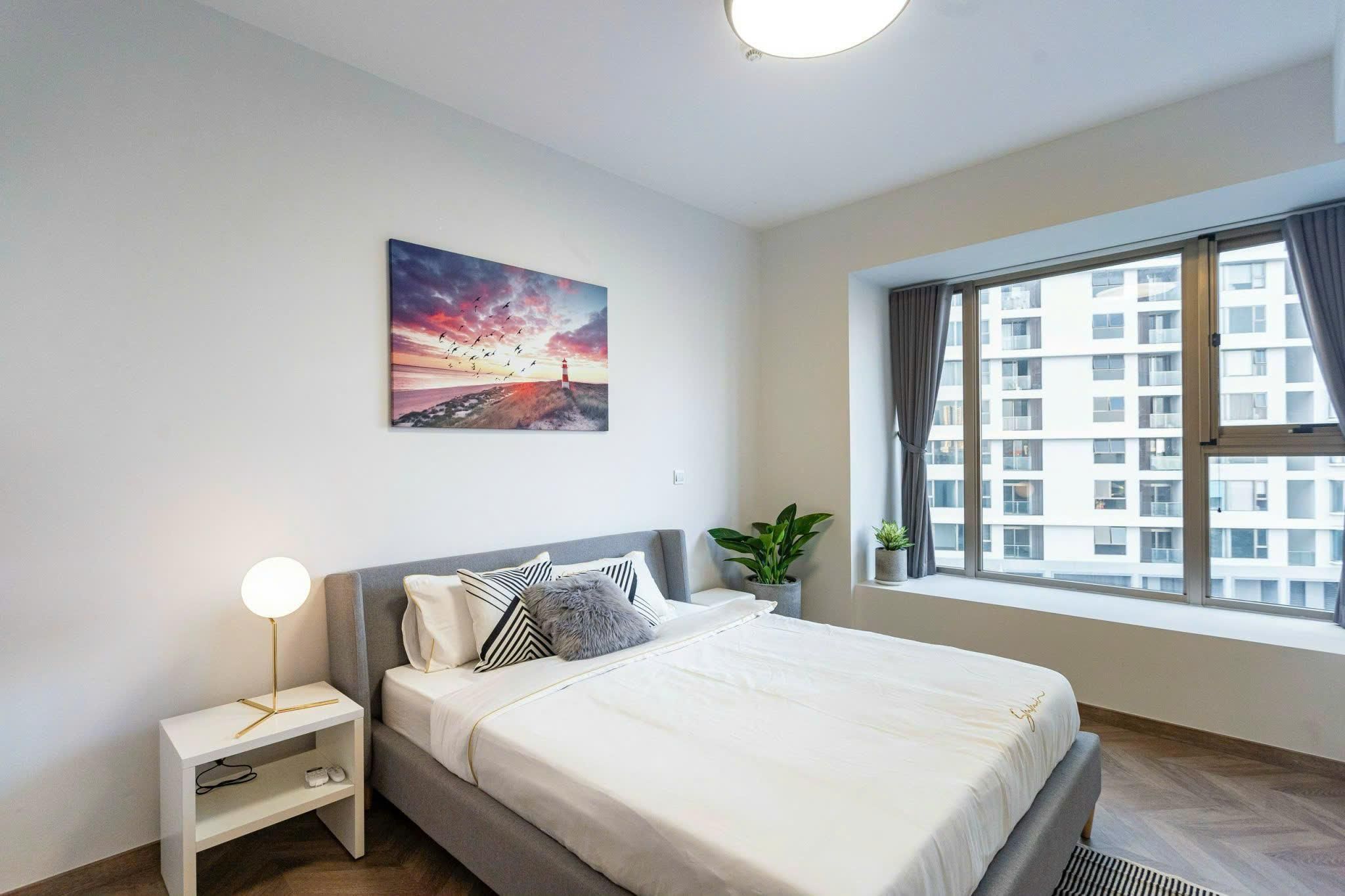 2 Bedroom Apartment with Land View