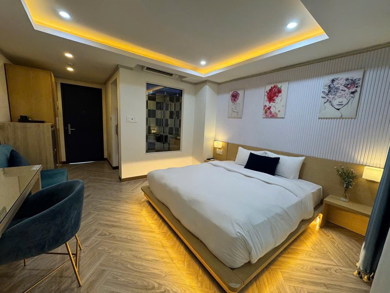 Standard - 1 Bed Queen Non-Smoking