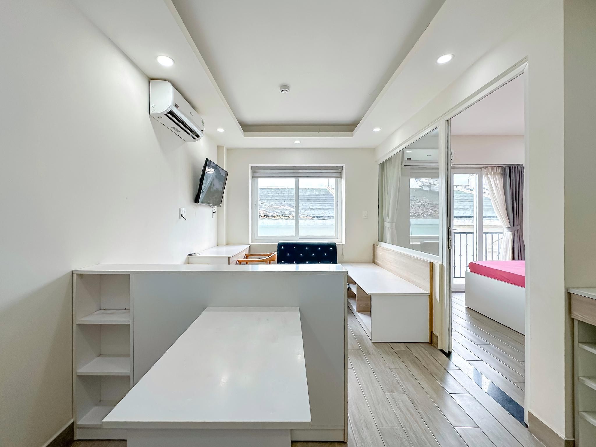 One Bedroom Apartment