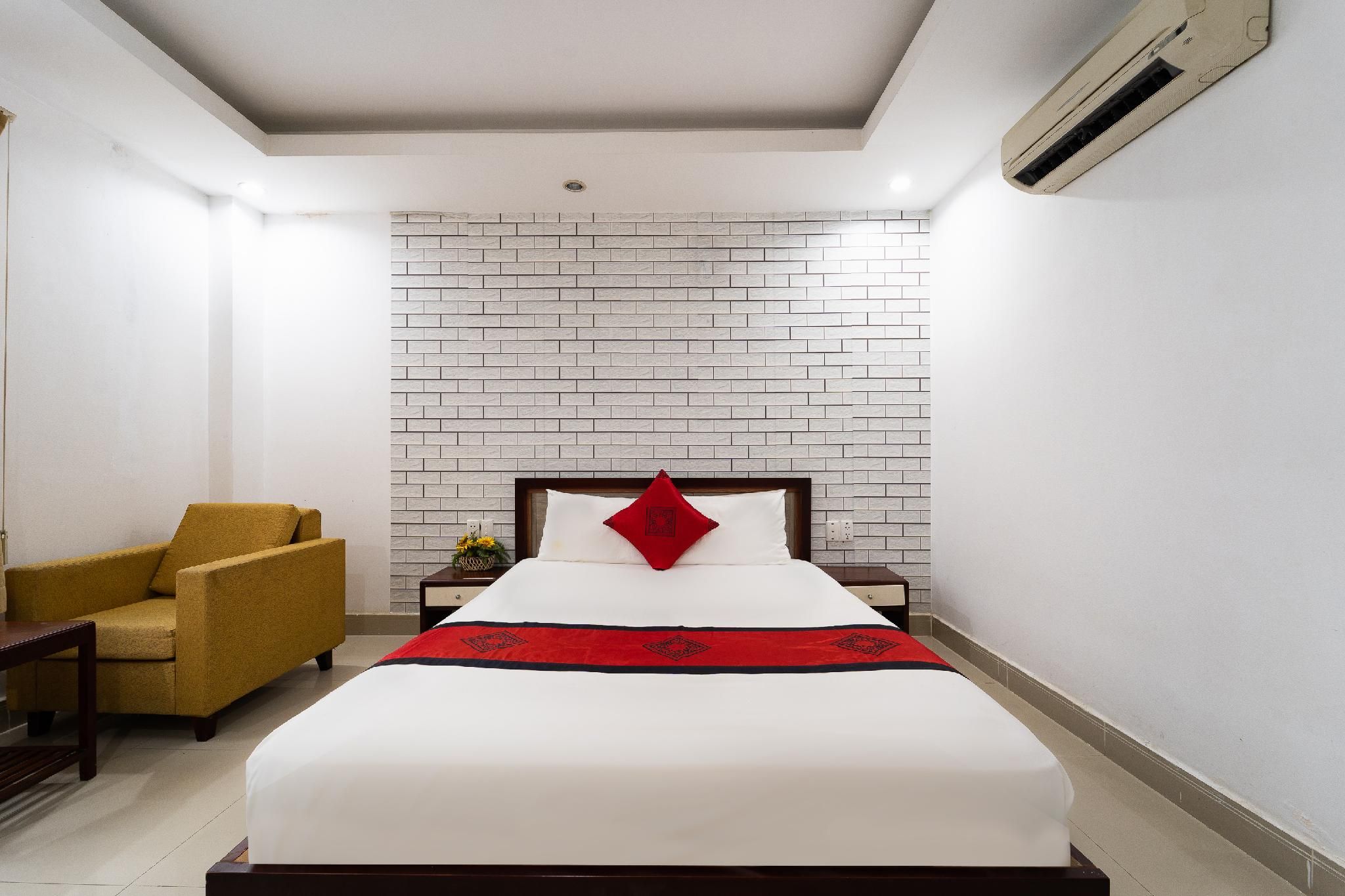 Collection O Cozy 5 Hotel - Near SECC Superior Double 2