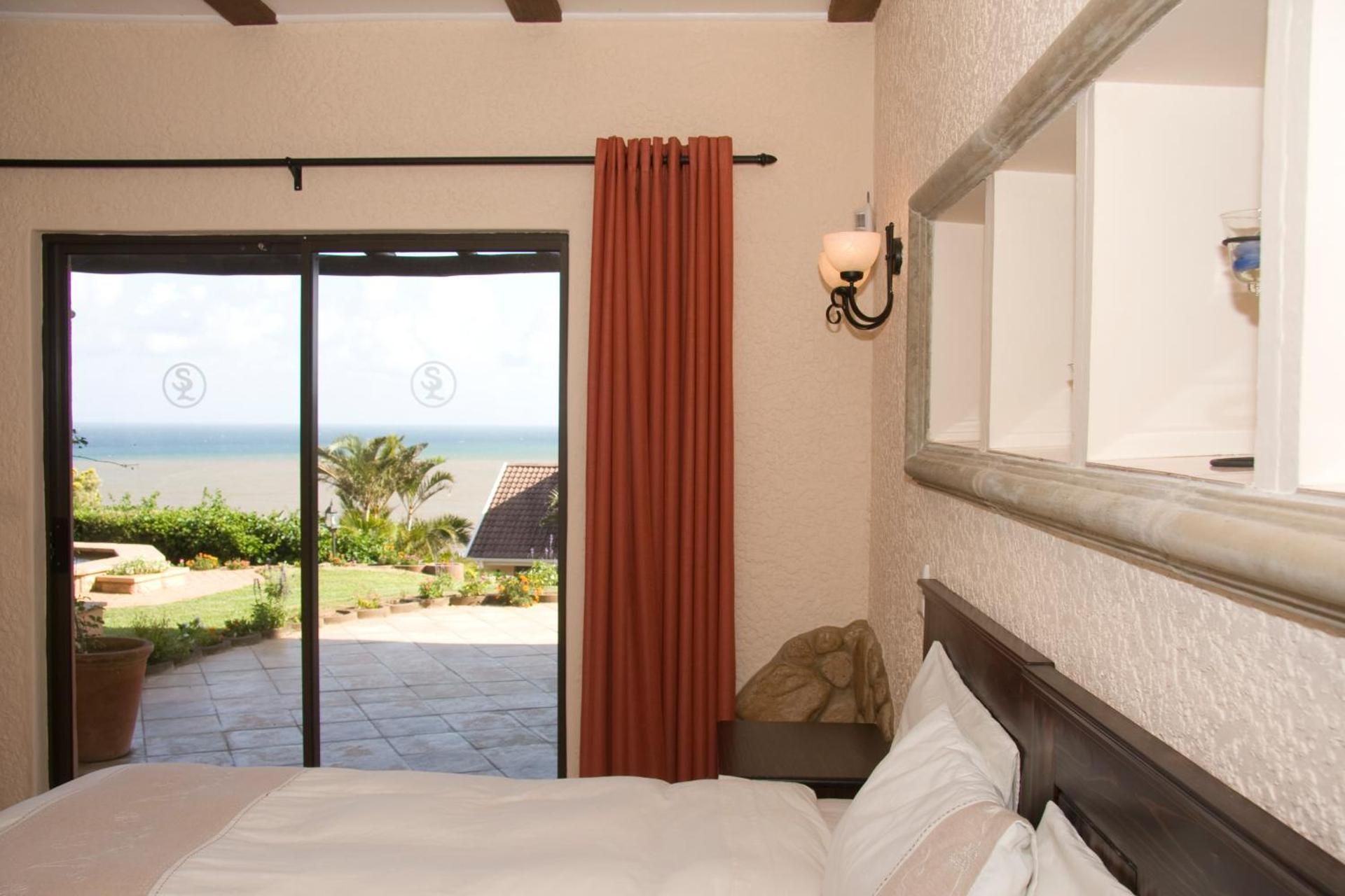 Deluxe Double Room with Balcony and Sea View