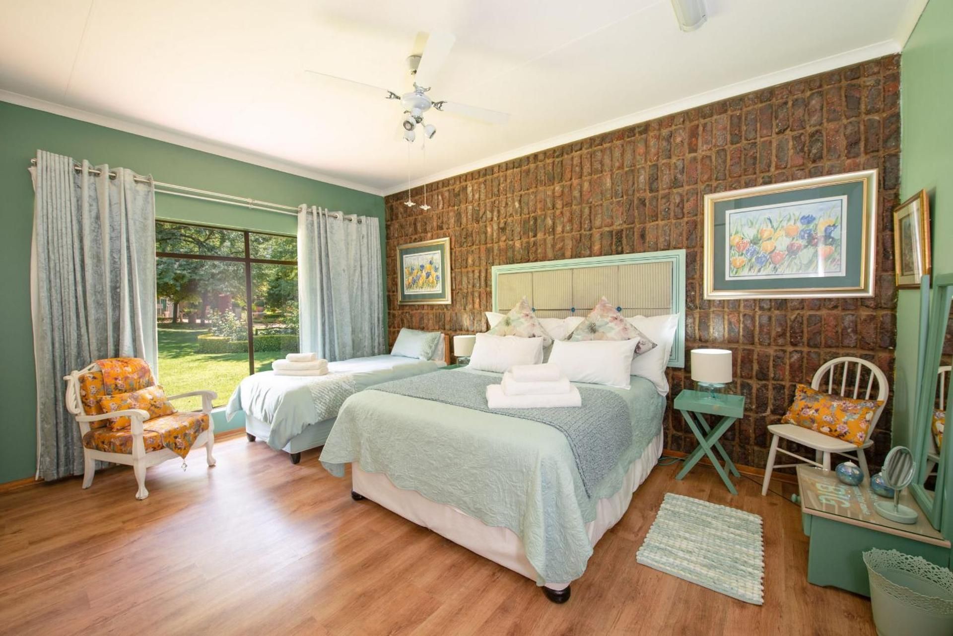 Comfort Triple Room