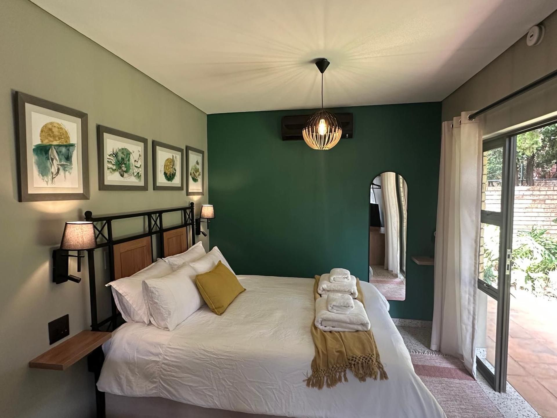 Deluxe Double Room with Shower