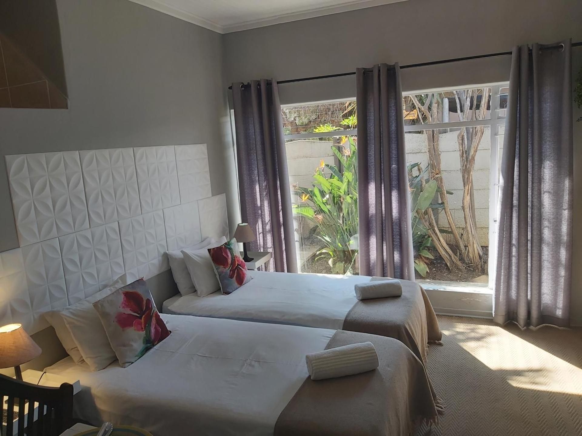 Triple Room with Bathroom