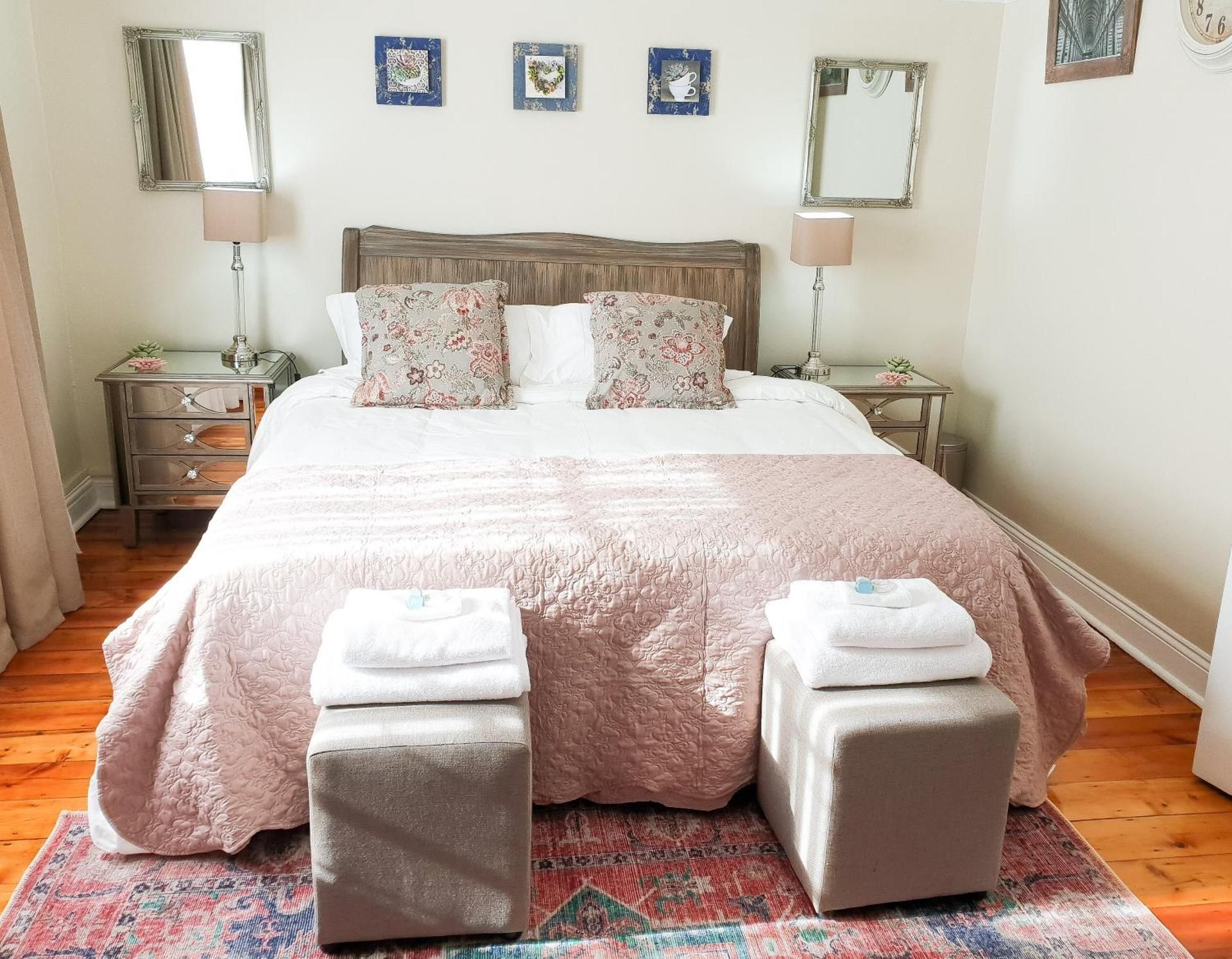 Double or Twin Room with Bathroom