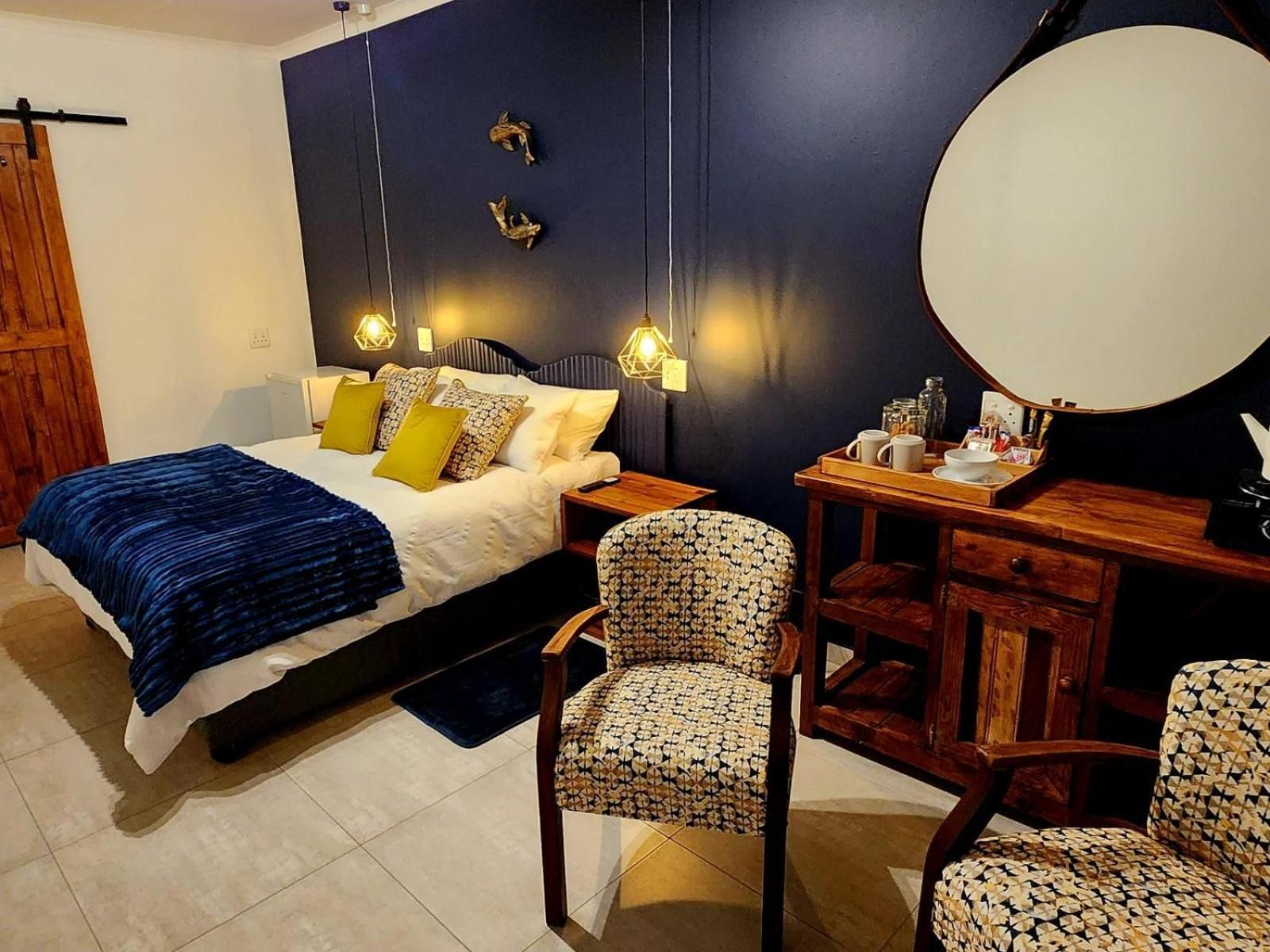 Comfort Queen Room