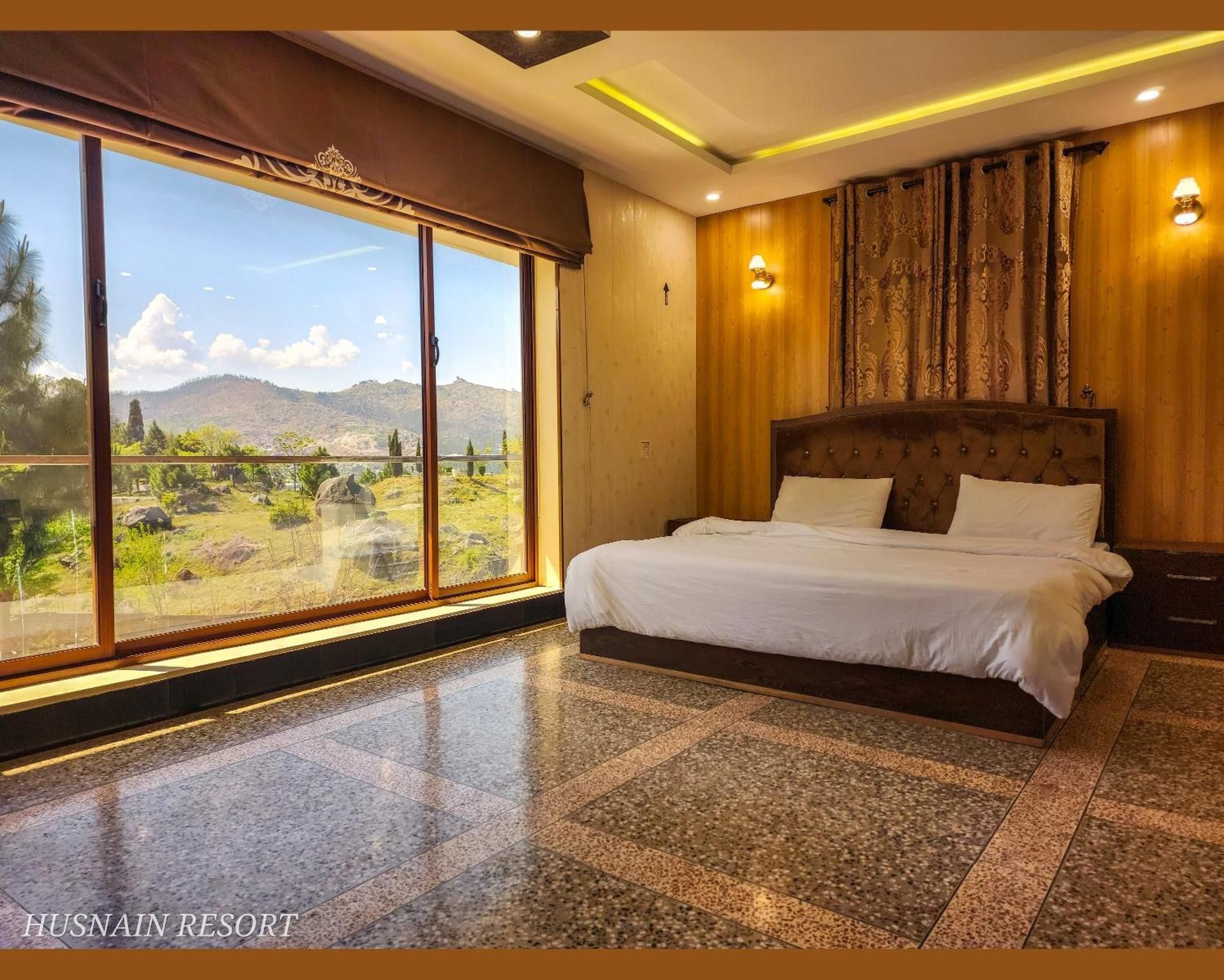 Husnain Resort Standard Room
