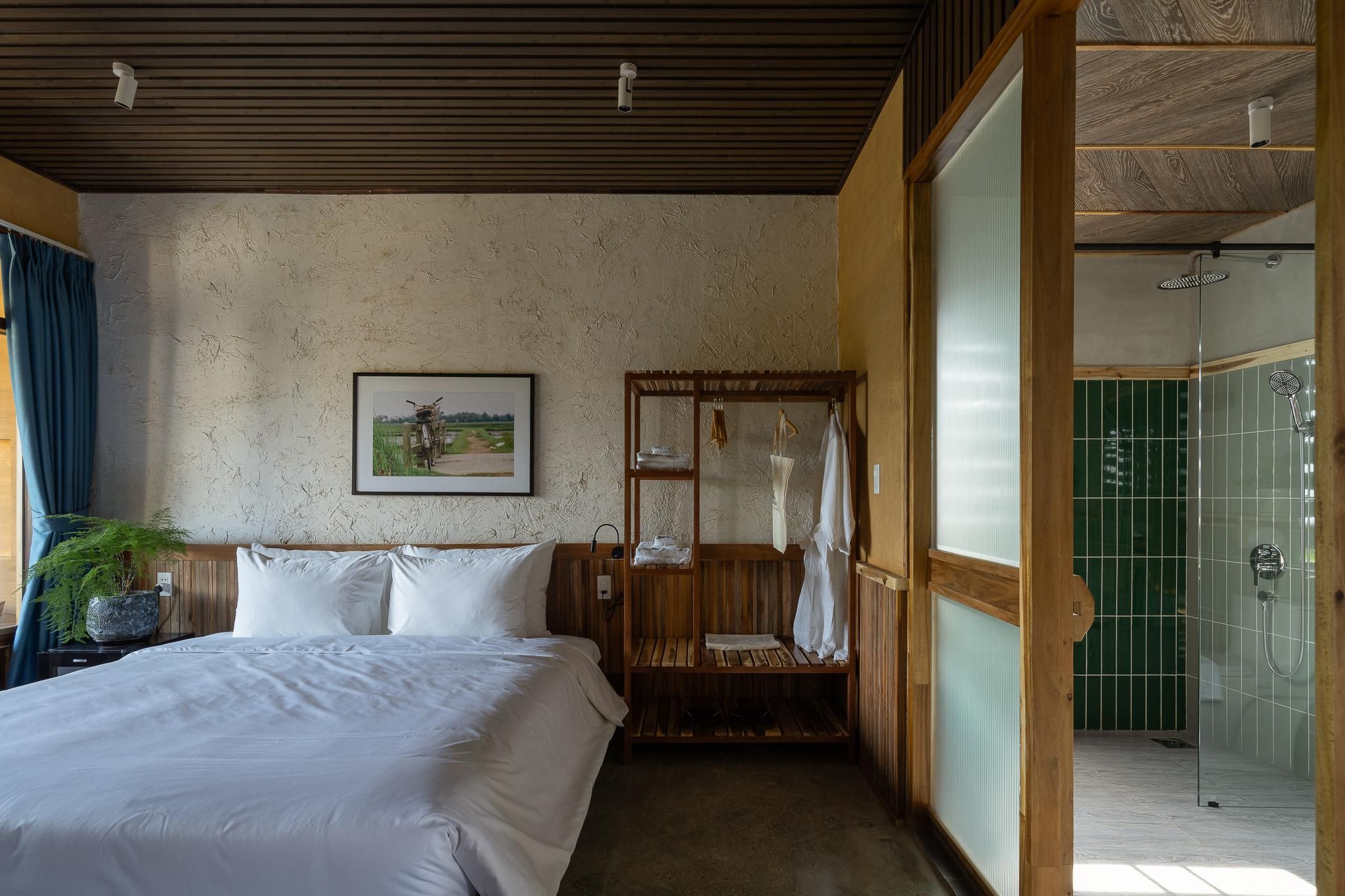 Double Room with Mountain View