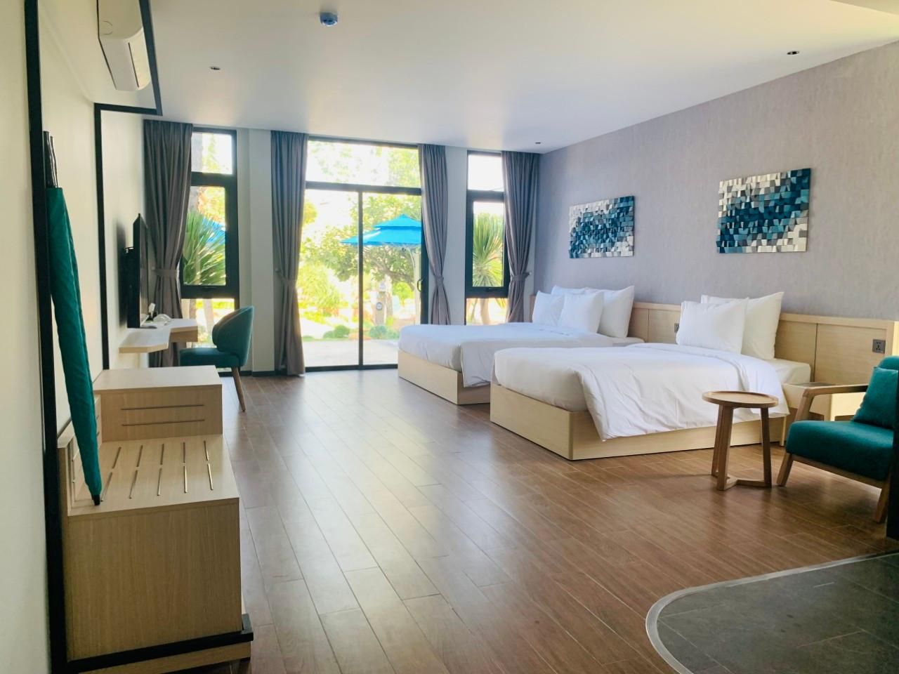 Triple Room