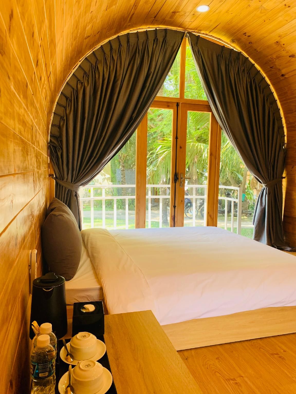 Bungalow Double Bed