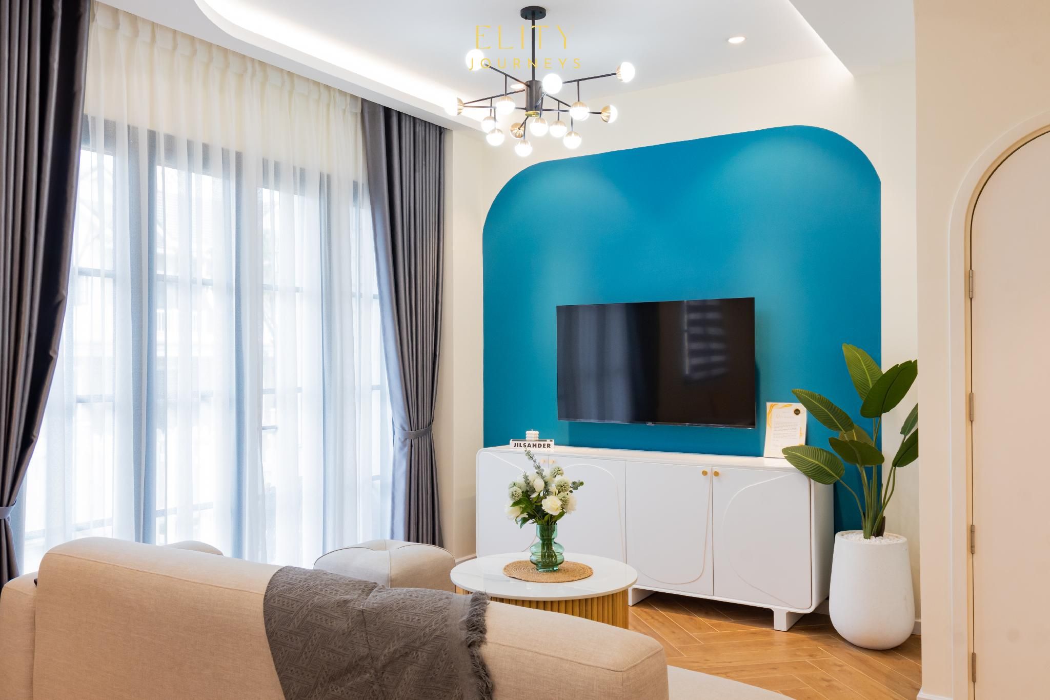 Villa 1