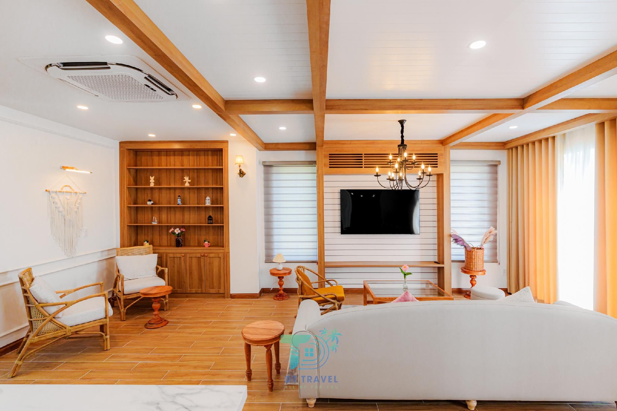 3-Bedroom Beachfront Villa
