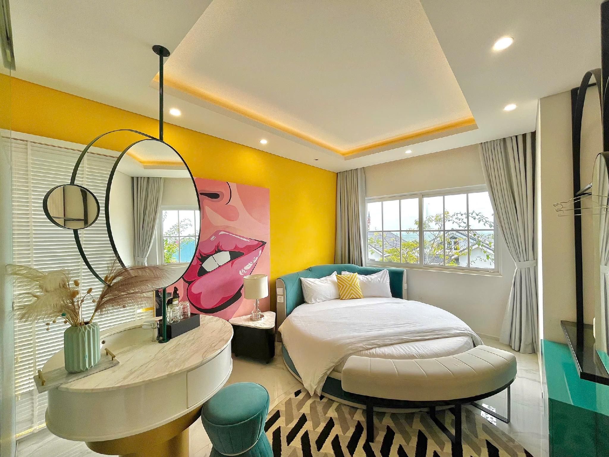 3-Bedroom Beach View Villa