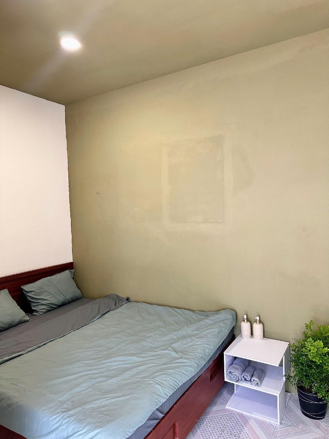Standard Room -- 1 Bed