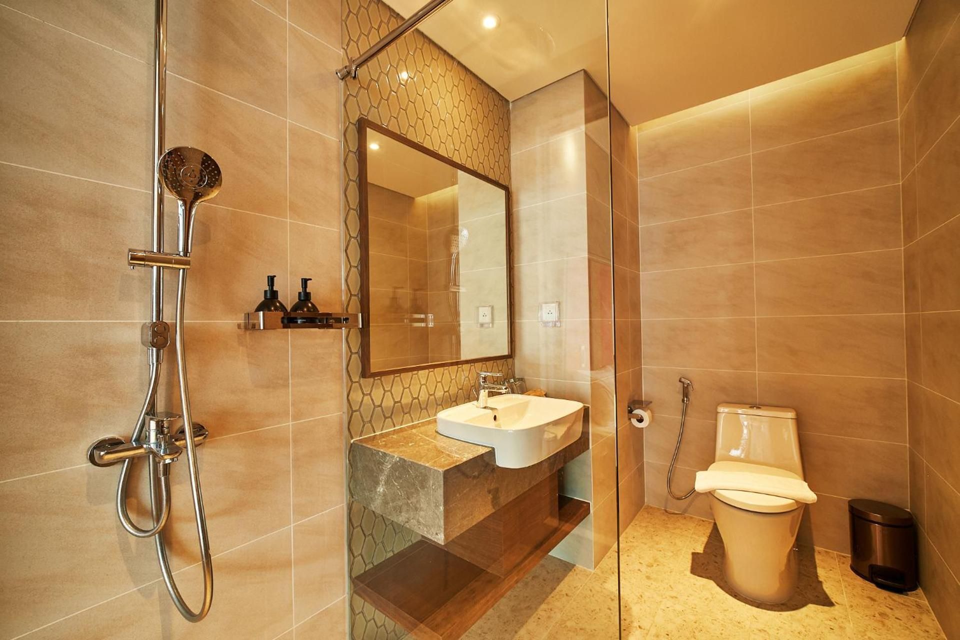 The Raclay Mandala Resident - Just 15 minutes from the Mui Ne Red Sand Dunes 2 Bedroom Sea View Suite Kitchen 2