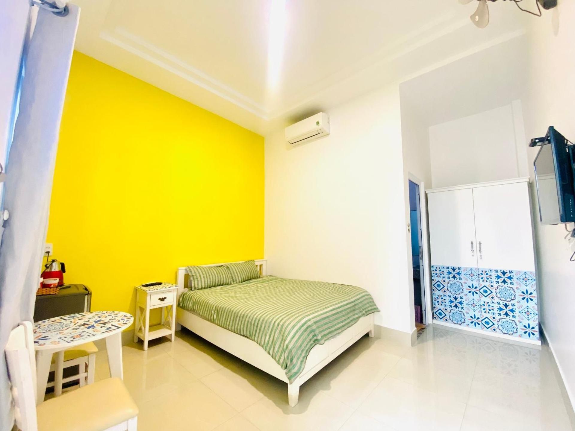 Queen Room