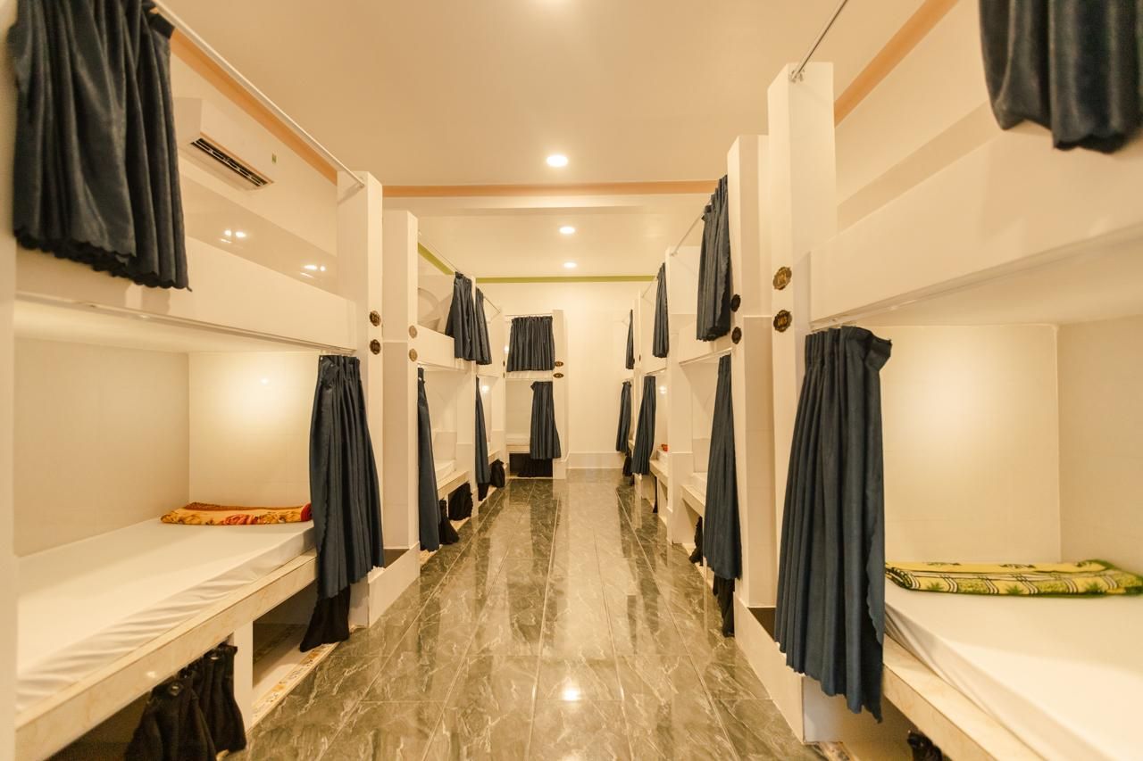 Mixed Dorm