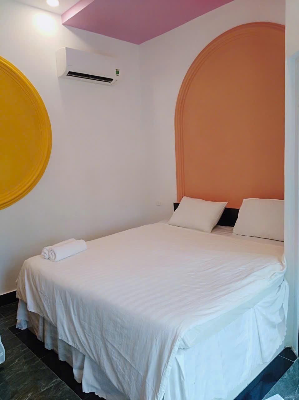 Standard - 1 Bed Double Non-Smoking