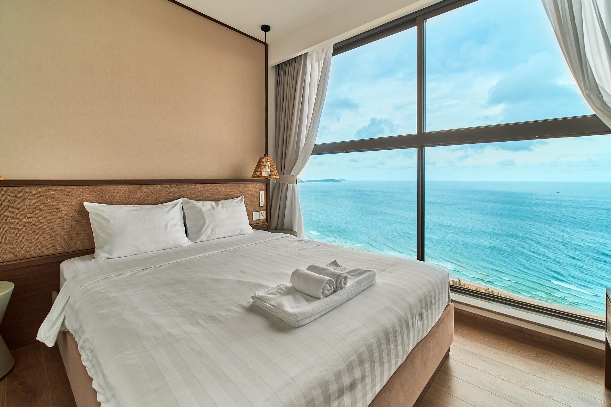 Luxury 2-Bedroom Ocean View
