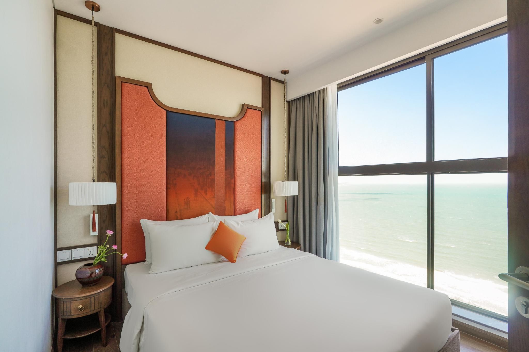 Two-Bedroom Ocean View Apartment