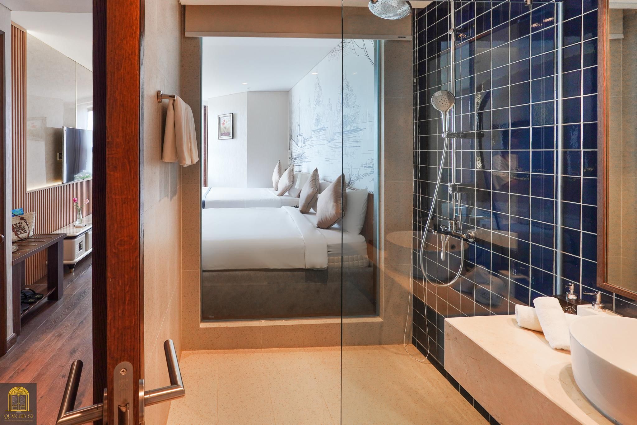 High Floor Ocean View Quadruple Room