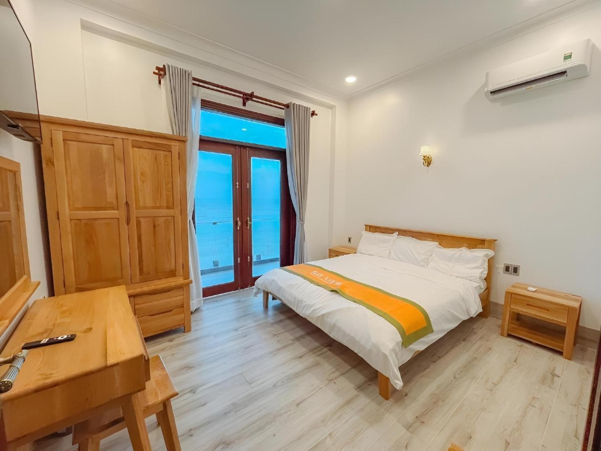 Superior Single Room with Sea View