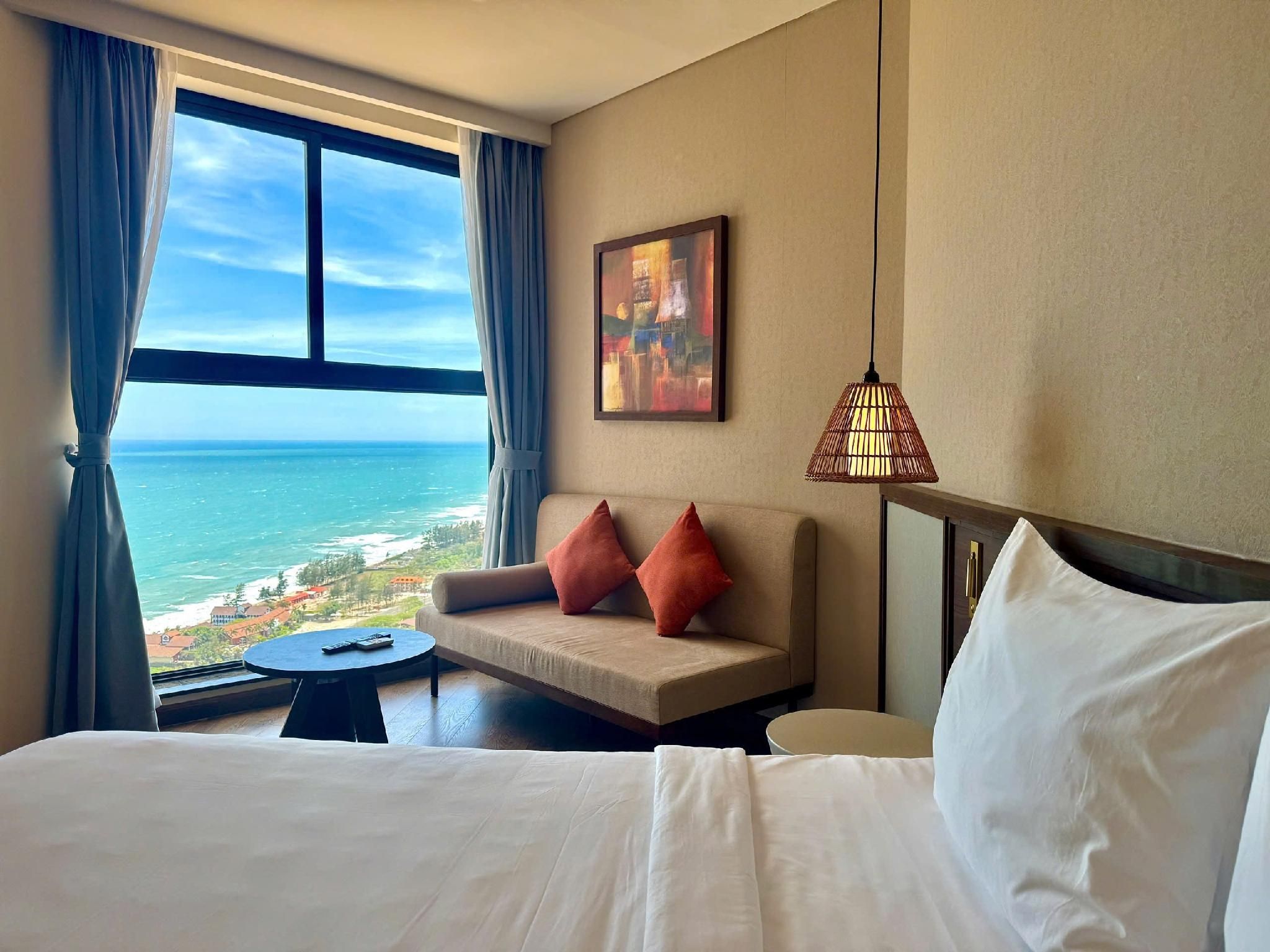 Deluxe Sea View